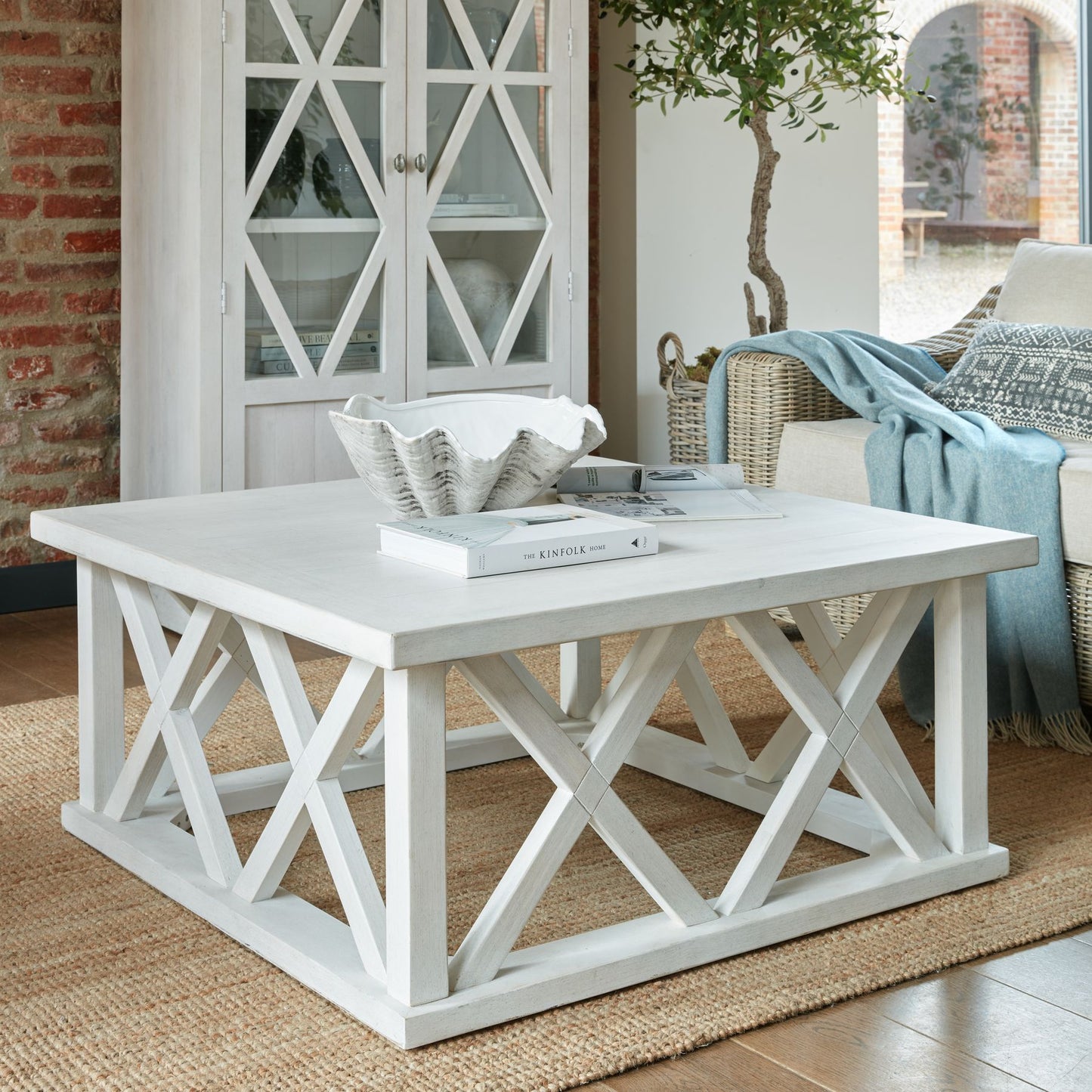 Stamford Plank Square Coffee Table 22922 Hill Interiors Coffee Tables, Traditional Cote Furniture