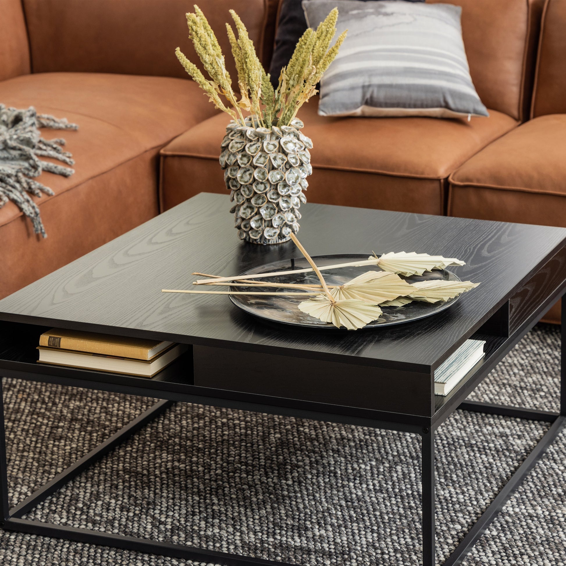 Cote | Furniture Willford Coffee Table - Black Willford, Coffee Tables 90A0000095654