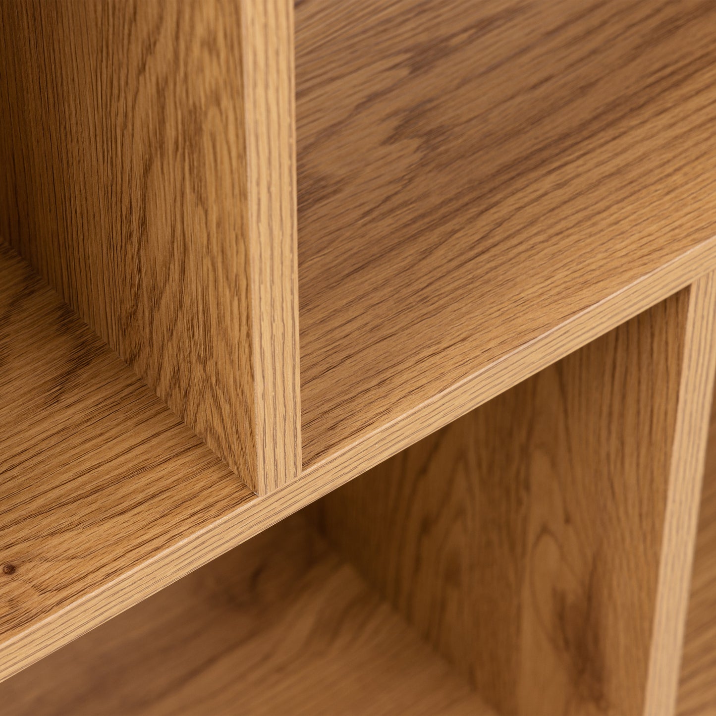 Cote | Furniture Swindon Bookcase, 4 Shelves - Oak Swindon, Bookcases 90A0000097588