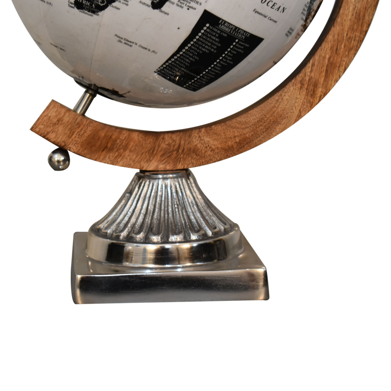 Cote Furniture | Black and White Globe - Wood Frame Decorative Objects IN1897